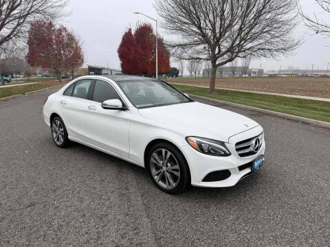 2016 Mercedes-Benz C-Class