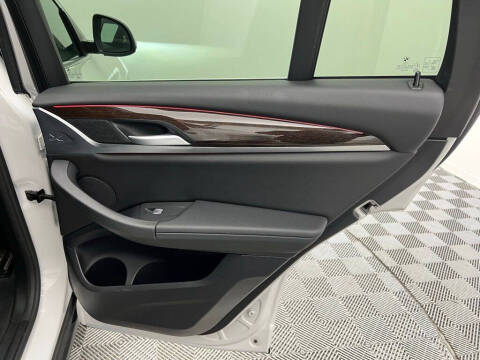 2024 BMW X4 xDrive30i