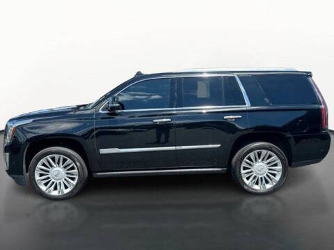 2017 Cadillac Escalade Platinum