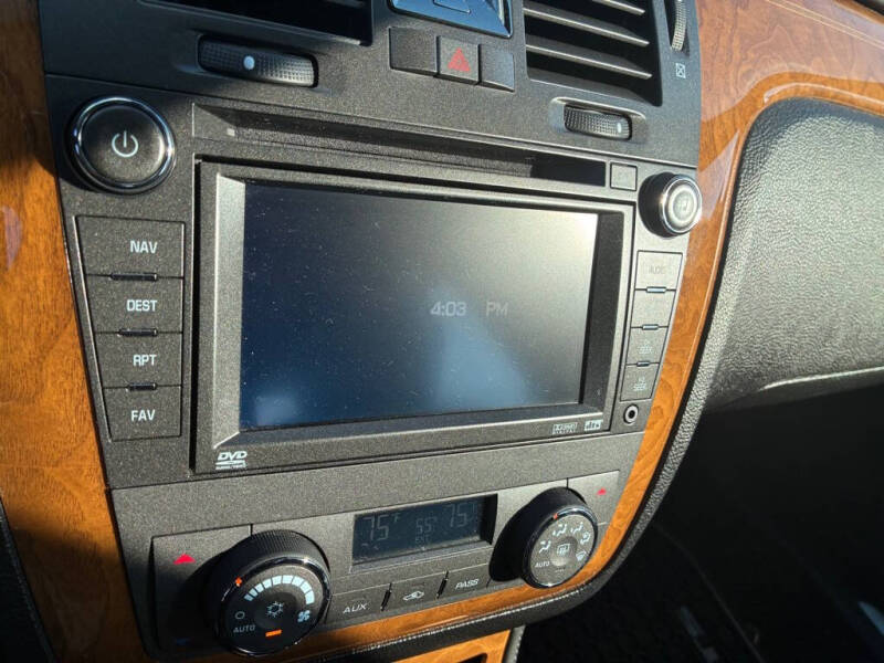 2010 Cadillac DTS Platinum Collection