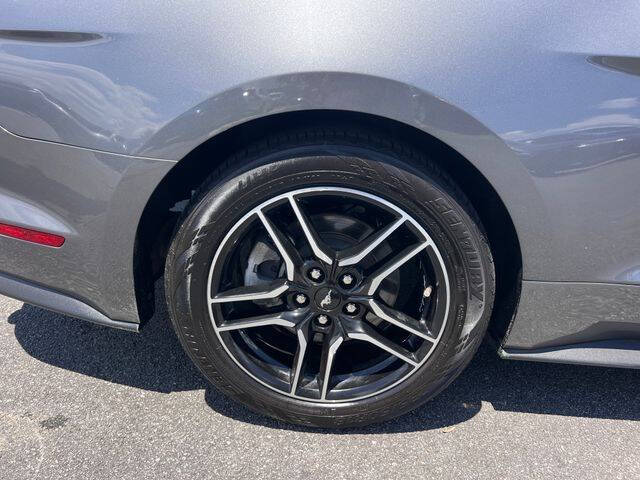 2022 Ford Mustang EcoBoost Premium