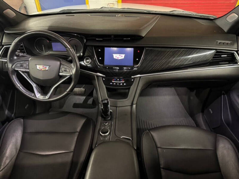 2021 Cadillac XT6 Premium Luxury