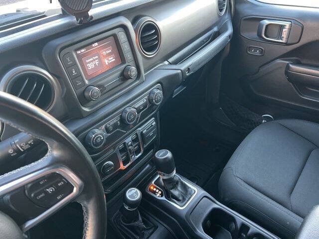 2020 Jeep Gladiator Sport