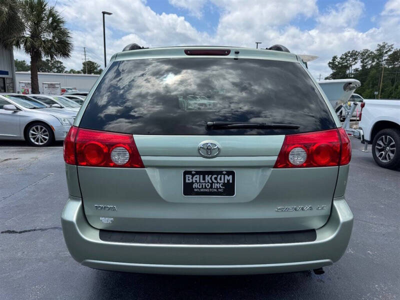 2008 Toyota Sienna