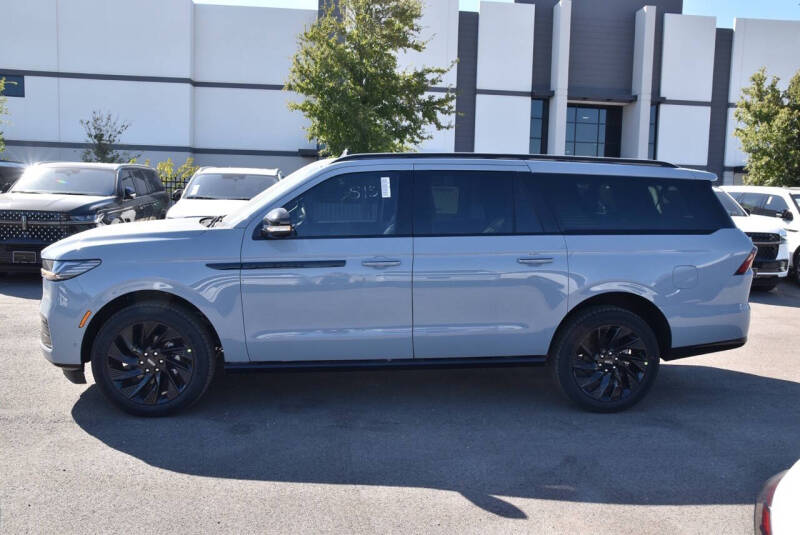 2025 Lincoln Navigator L Reserve