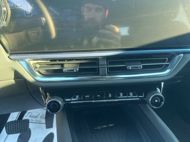 2026 Chevrolet Equinox EV LT 2