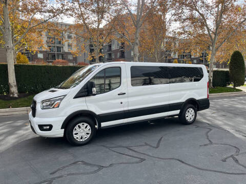 2023 Ford Transit 350 XLT