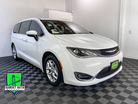 2017 Chrysler Pacifica for sale at Sunset Auto Wholesale in Tacoma WA