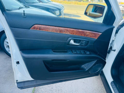 2008 Cadillac SRX V8