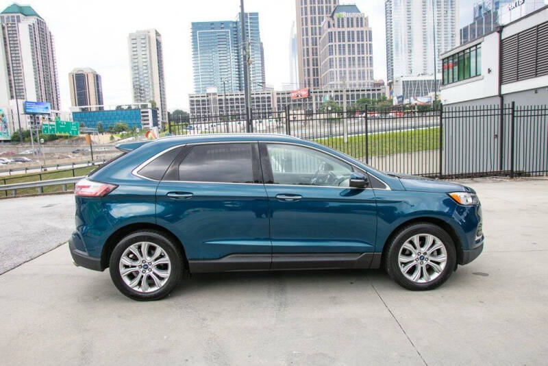 2020 Ford Edge Titanium