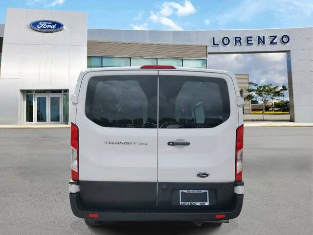 2024 Ford Transit