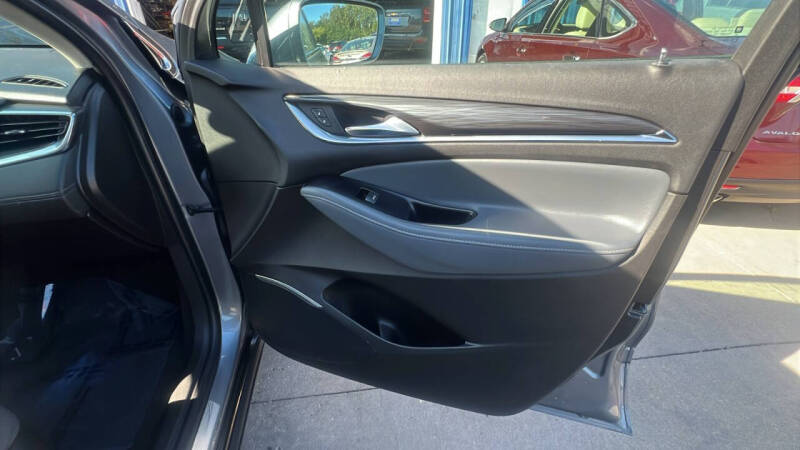 2018 Buick Enclave Essence