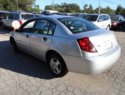 2003 Saturn Ion 1