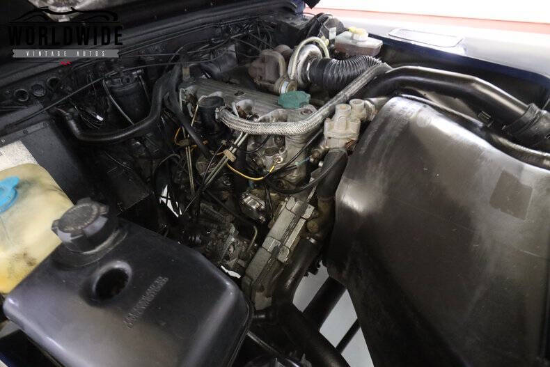 1991 Land Rover Defender