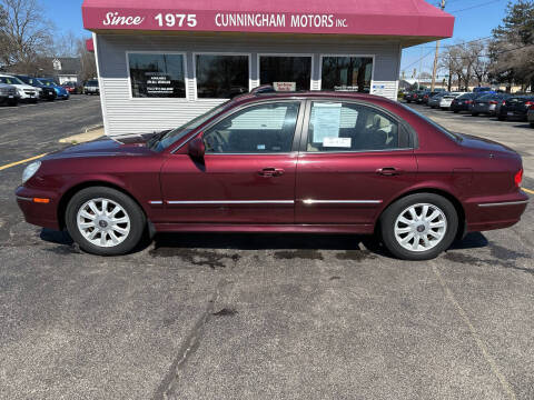 2002 Hyundai Sonata for sale at Cunningham Motor Sales, Inc. in Urbana IL
