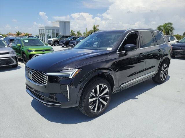 2026 Volvo XC90 B5 Core