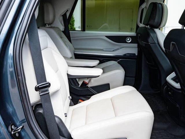 2025 Lincoln Navigator Reserve