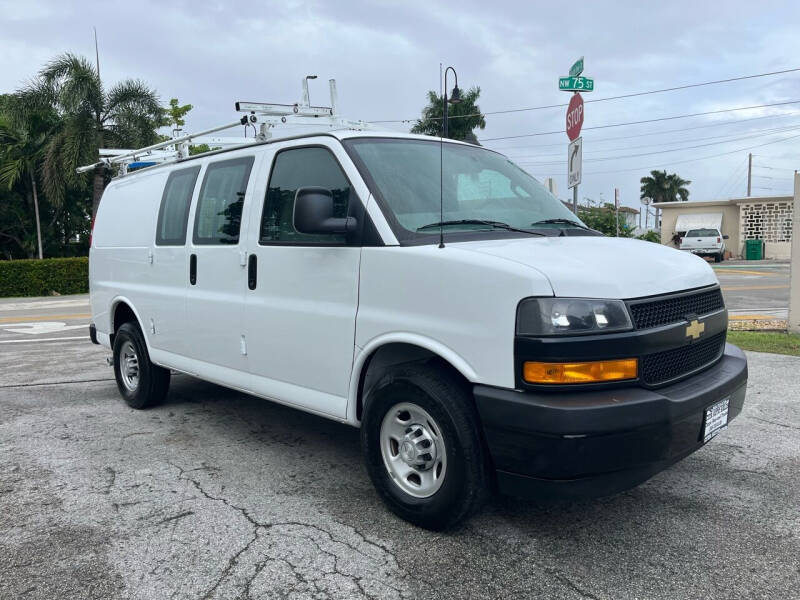 2018 Chevrolet Express 2500