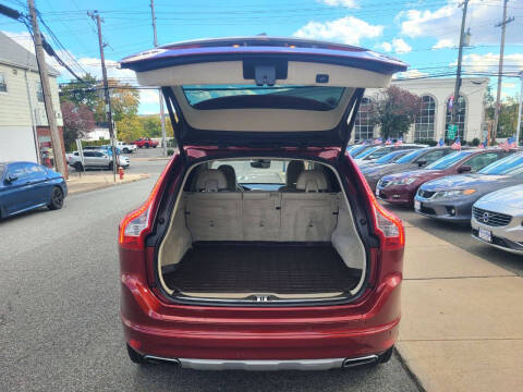 2016 Volvo XC60 T6