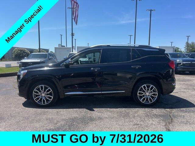 2023 GMC Terrain Denali