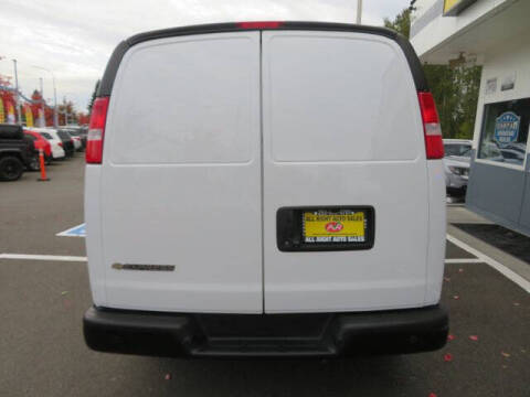 2021 Chevrolet Express 2500