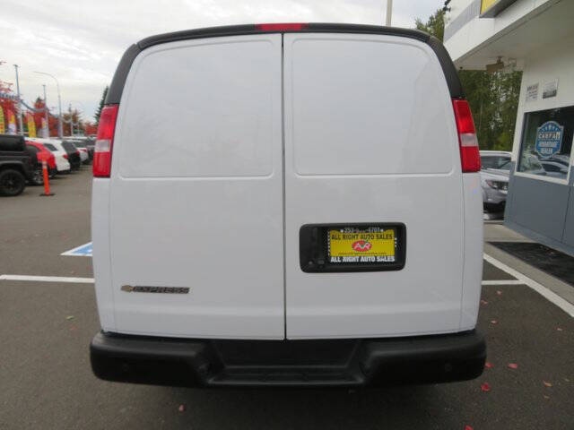 2021 Chevrolet Express 2500