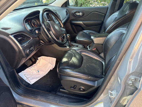 2021 Jeep Cherokee Latitude Plus