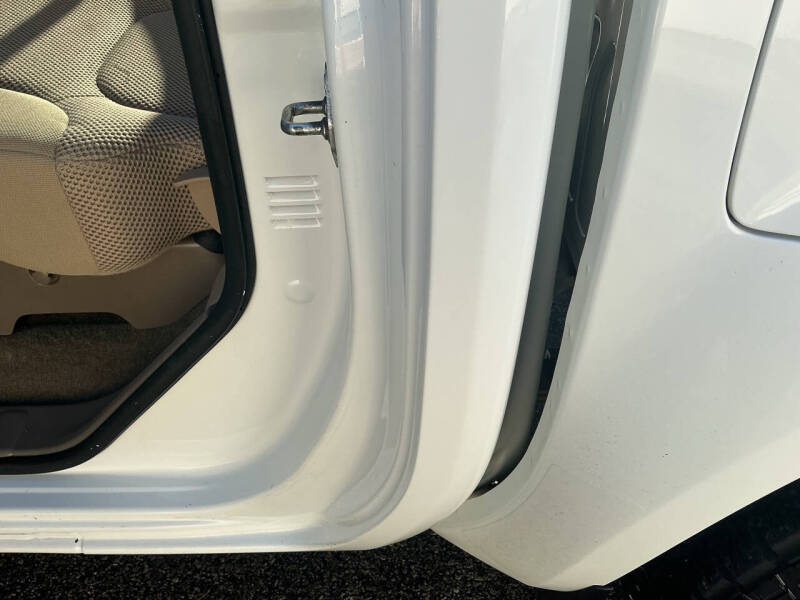 2017 Nissan Frontier SV