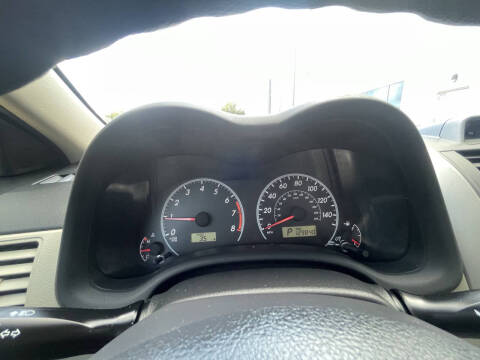 2012 Toyota Corolla LE