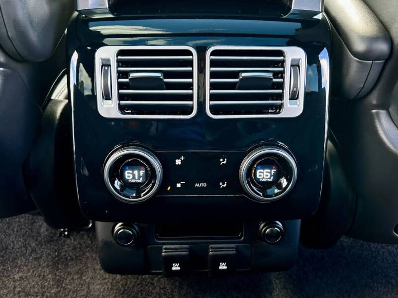 2021 Land Rover Range Rover P400 HSE Westminster Edition