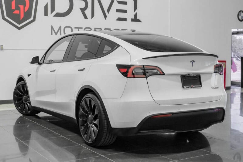 2022 Tesla Model Y Performance