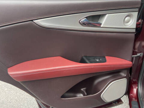 2019 Lincoln Nautilus Black Label