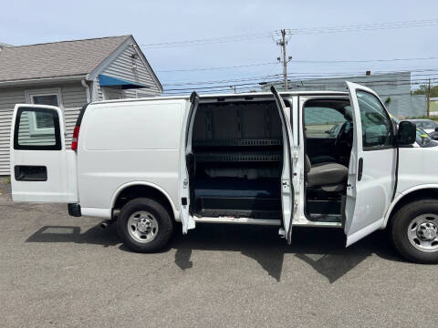 2019 Chevrolet Express 2500