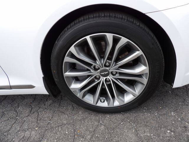 2017 Genesis G80