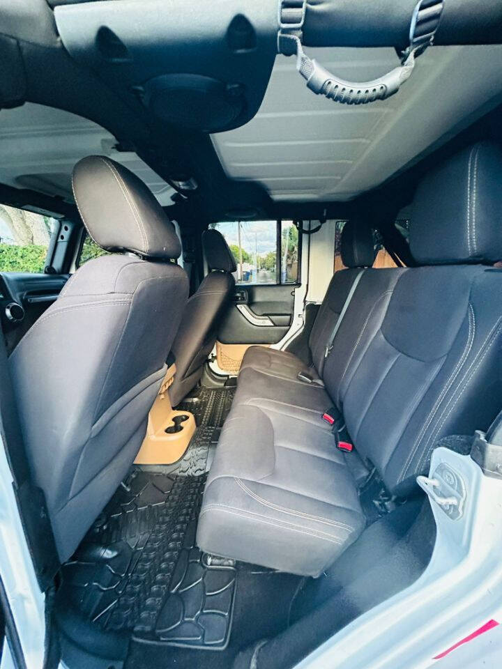 2014 JEEP Wrangler SUV / Crossover - $19,720
