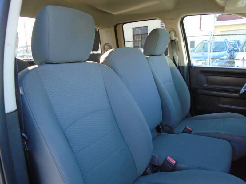 2016 RAM 1500 Express