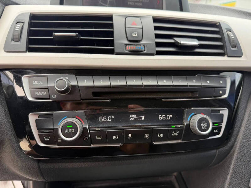 2018 BMW 3 Series 320i