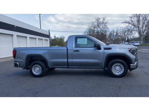 2025 GMC Sierra 1500 Pro