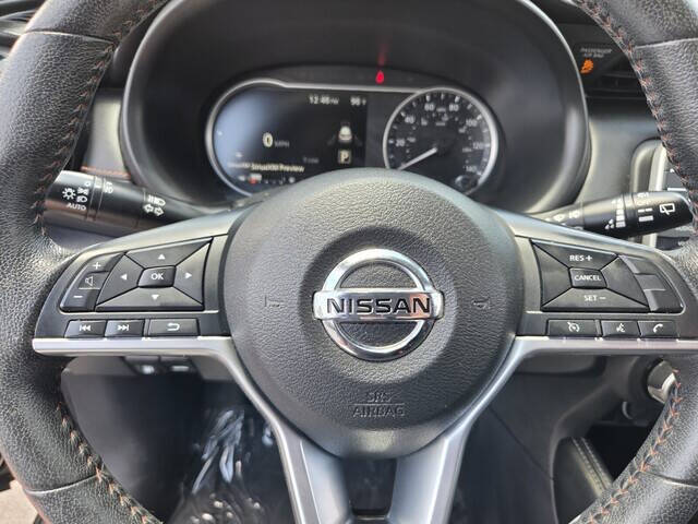 2018 Nissan Kicks SR