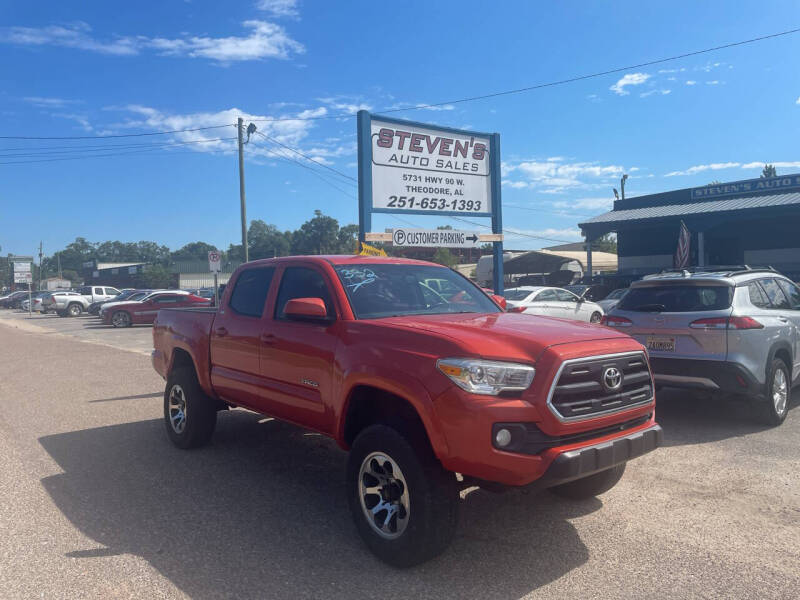 2017 Toyota Tacoma SR5's photo