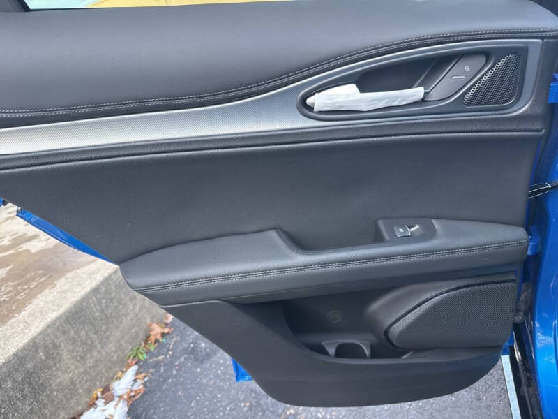 2025 Alfa Romeo Stelvio