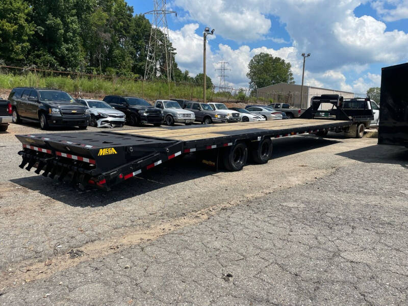 2020 Big Tex Trailer 25GN