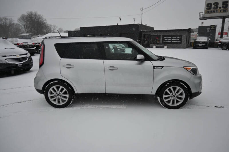 2018 Kia Soul +