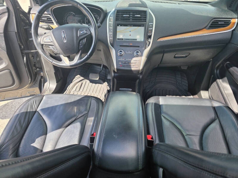 2017 Lincoln MKC Select