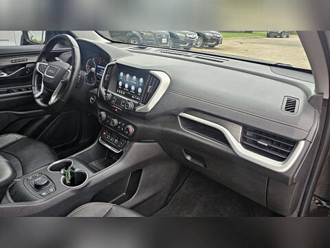 2021 GMC Terrain SLT