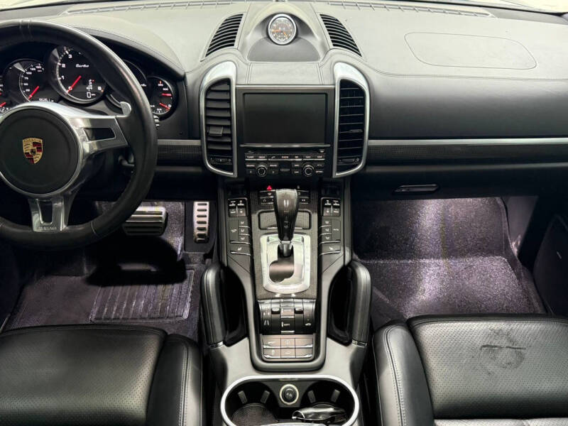 2013 Porsche Cayenne Turbo