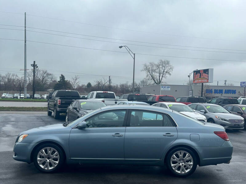 2010 Toyota Avalon XL photo 5