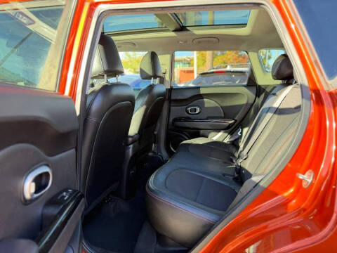 2018 Kia Soul !