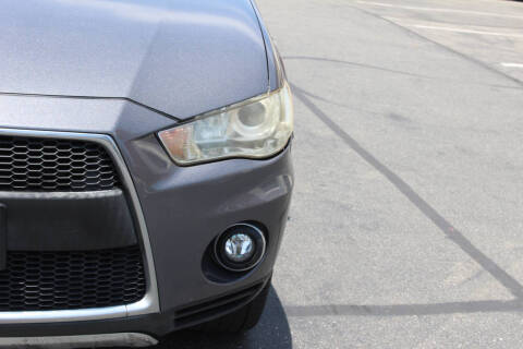 2011 Mitsubishi Outlander GT