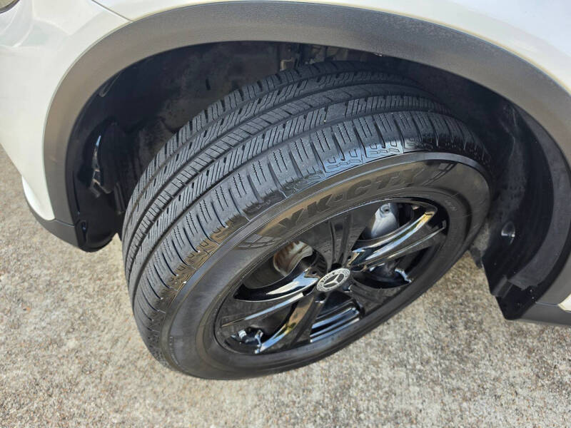 2018 Mercedes-Benz GLC GLC 300